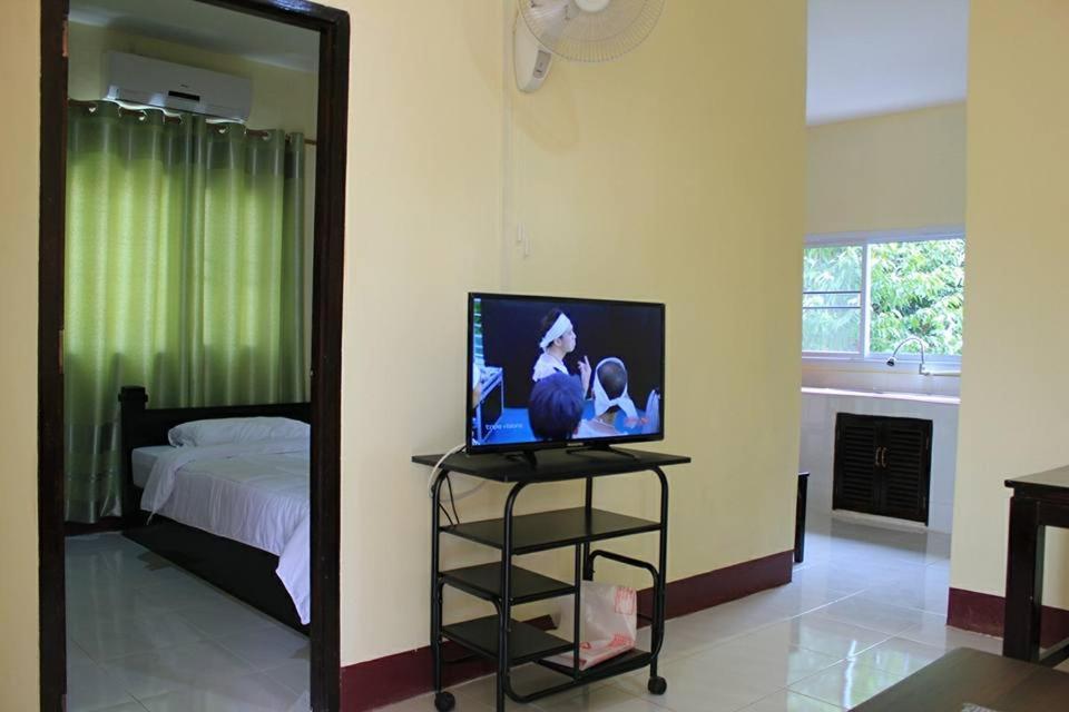 Apartment Thidathip ビエンチャン エクステリア 写真